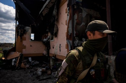 Guerre en Ukraine : Marioupol est tombée, « feu intense » dans le Donbass, le point ce samedi matin