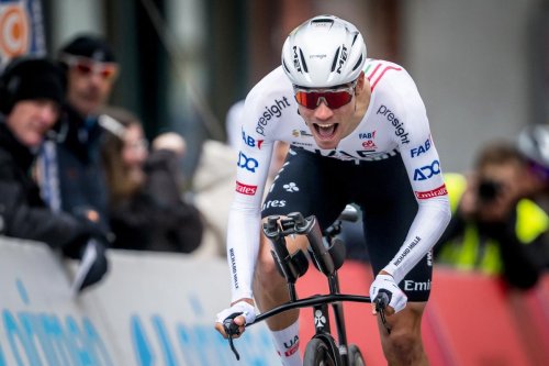 Cyclisme : Juan Ayuso fait plier Ganna et fonce vers la victoire finale