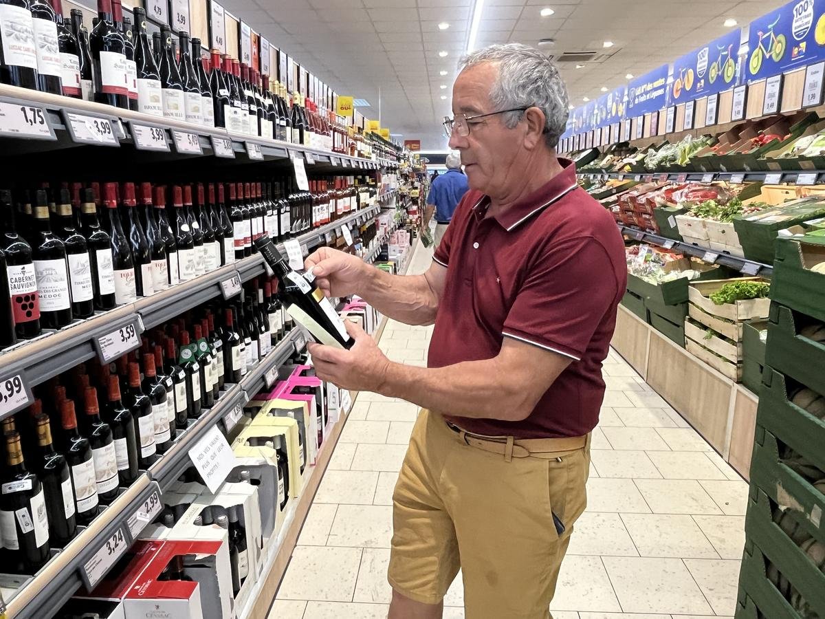 Crise viticole en Gironde : « le mépris ne se boit pas », les vignerons ont mené des actions dans des magasins Lidl