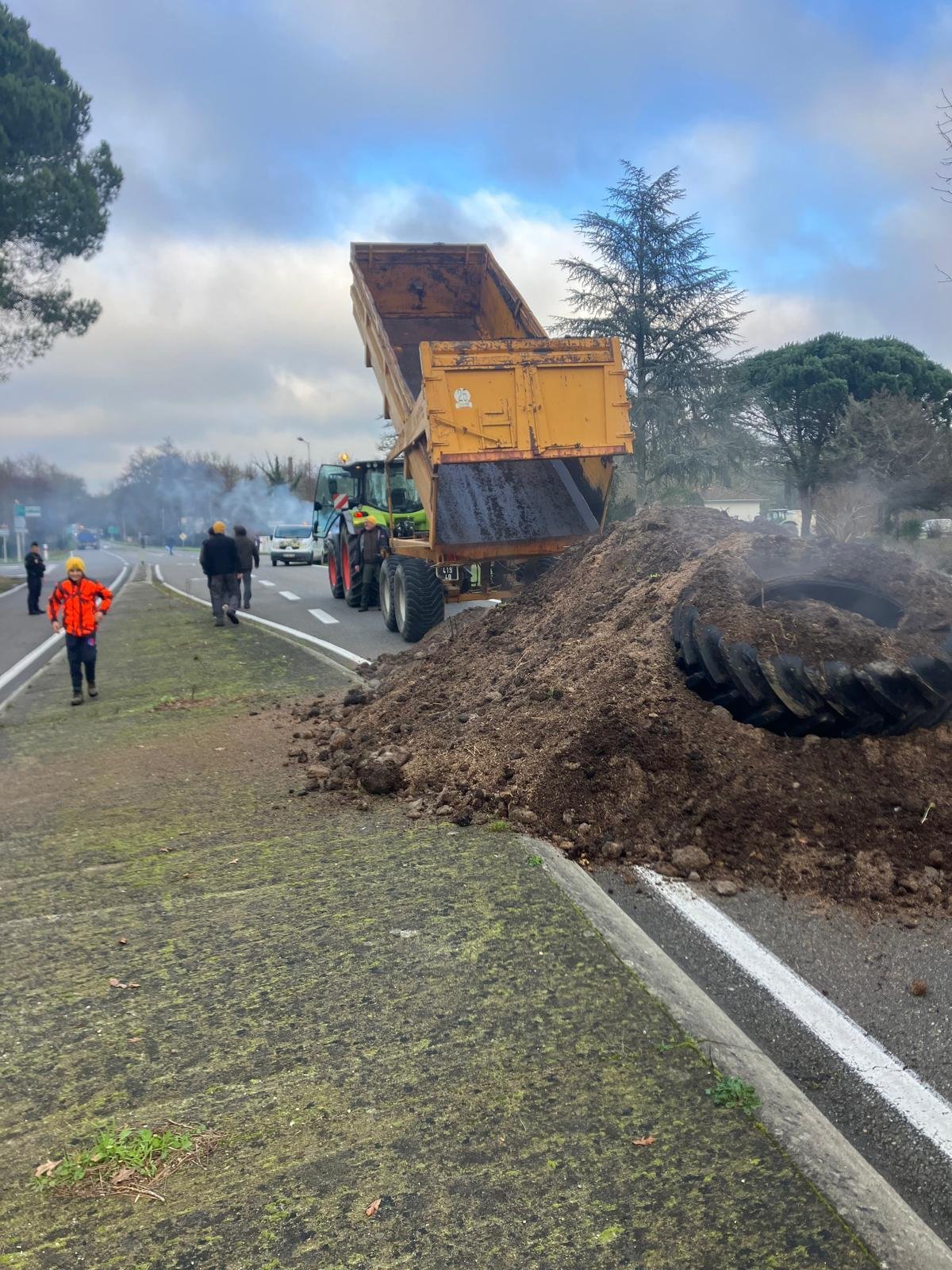 Colère des agriculteurs dans les Landes : quels sont les axes bloqués ce dimanche 14 décembre ?