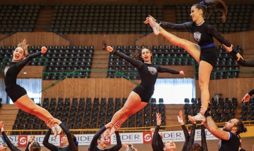 Cheerleading : « Tu vois les pom-pom girls ? C’est tout l’inverse », 800 sportives et sportifs en action à Bordeaux