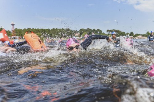Traversée du lac de Lacanau : plus de 300 nageurs attendus pour la deuxième édition