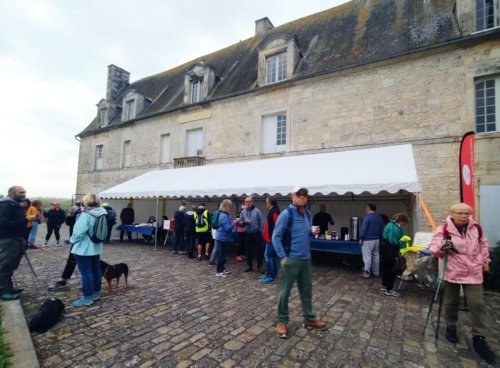 Randonnée réussie à Pons pour la sauvegarde du château