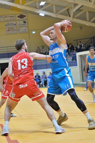 Basket-ball (Nationale 2) : l’ASCH veut offrir une belle sortie à Montfort et Acker à Niort