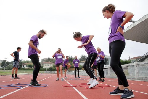 Bordeaux : du stade vers l’emploi, un premier job dating athlétique à Caudéran
