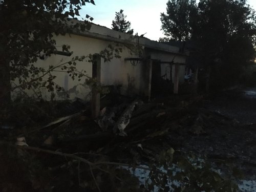 Un immeuble squatté détruit par le feu à Bordeaux, pas de blessé