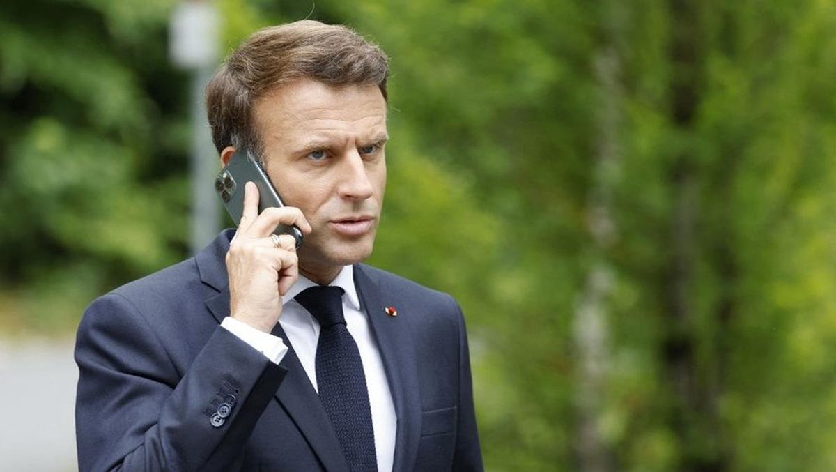 « Je peux te rappeler ? » : Trump, Macron et Zelensky ou la « nouvelle diplomatie » du téléphone portable
