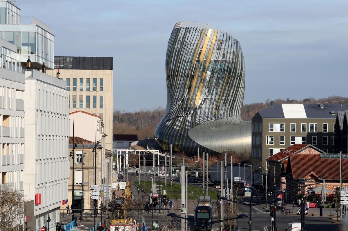 Viticulture : à Bordeaux, la Cité du vin fait déguster des cuvées ukrainiennes