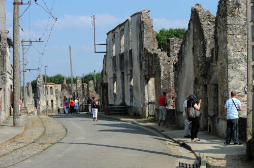 Un parcours mémoriel pour les crimes de la division « Das Reich »