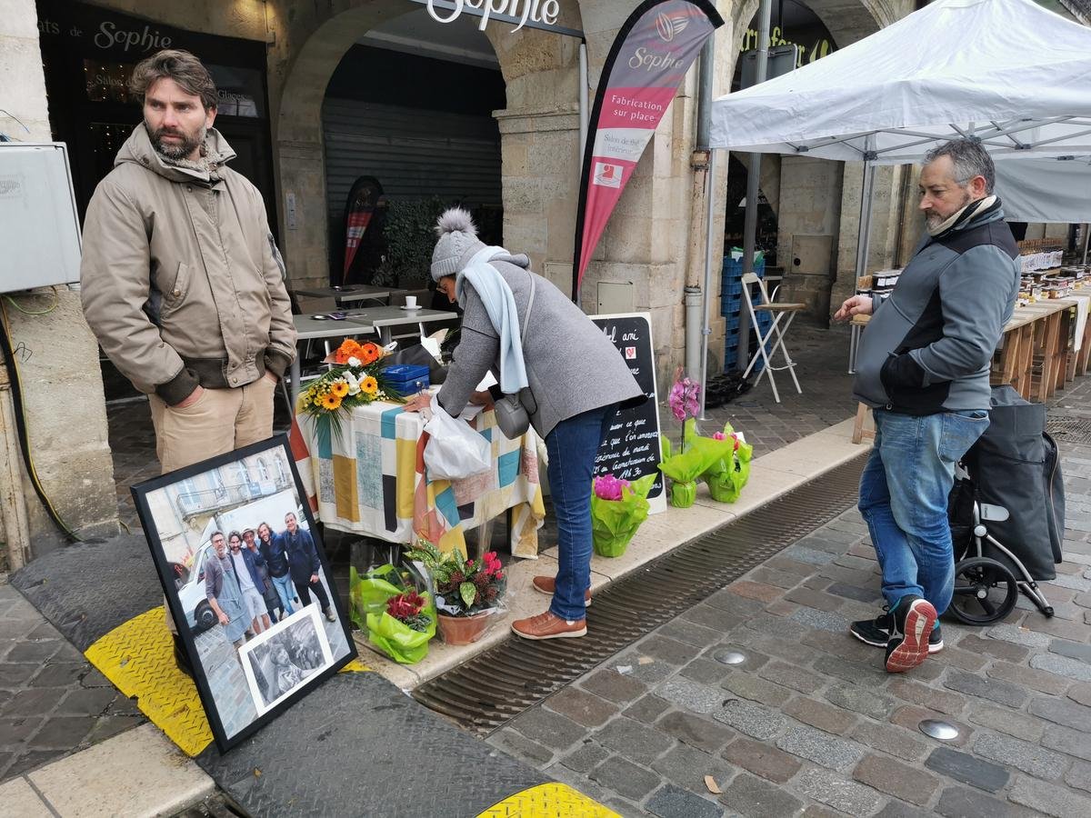À Libourne, le marché pleure Richard Desfarges