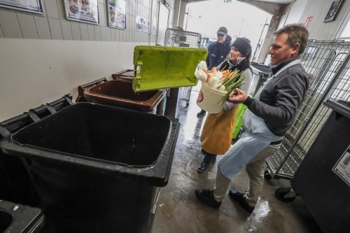 La Rochelle : les commerçants du marché central trient enfin leurs déchets !