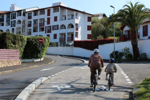 Saint-Jean-de-Luz : le nouveau tronçon cyclable Andenia-Ichaca officiellement inauguré