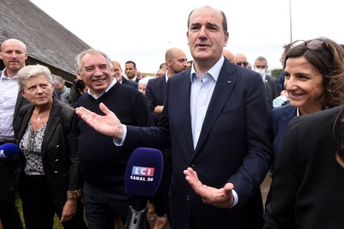Universités d’été du MoDem : Bayrou et Castex contre les « radicalités »