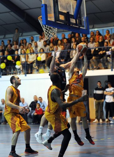 Basket-ball/N3M : le derby du Tursan, une rivalité sans animosité