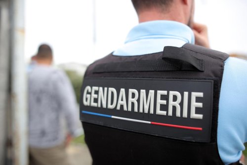 Gironde : deux mères d’élèves se battent devant l’école, l’une est interpellée