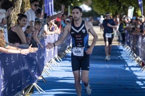 Triathlon de Saintes : 13 Charentais-Maritimes décrochent leur billet pour les France