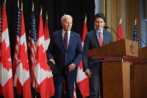 En visite au Canada, Biden annonce un accord sur l’immigration