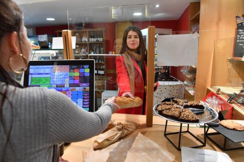 Crise énergétique et inflation : une baguette solidaire vendue chez un boulanger de Dordogne