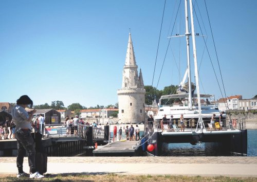 La Rochelle : les touristes étrangers sont de retour… pour prendre le large
