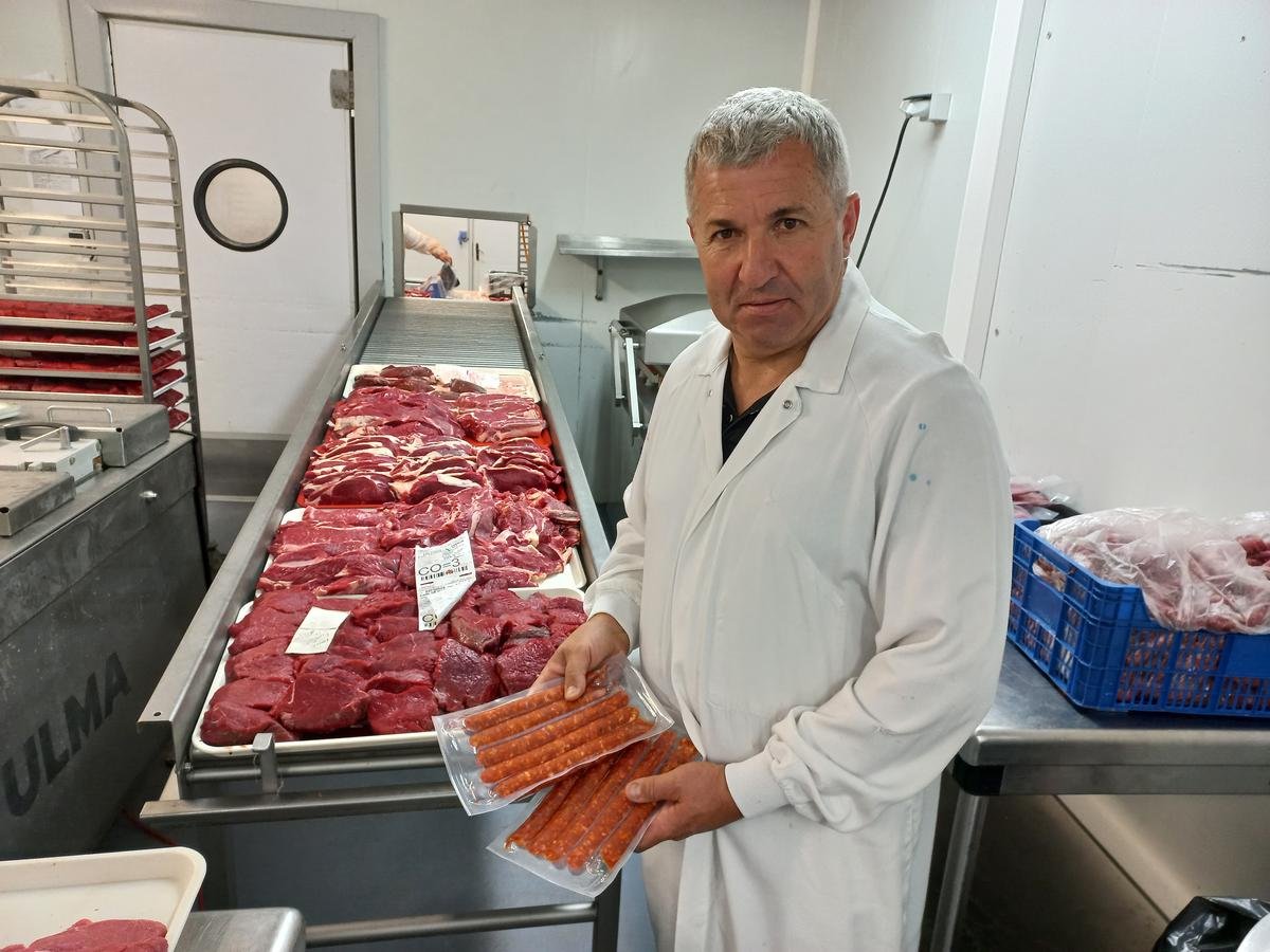 Lot-et-Garonne. La prestation de découpe pour les éleveurs est tombée sur un os : « Ils n’ont plus à s’embêter à vendre à la ferme »