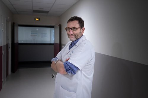 Covid-19 : la réintroduction des soignants non-vaccinés, « de la démagogie » selon l’urgentiste Mathias Wargon