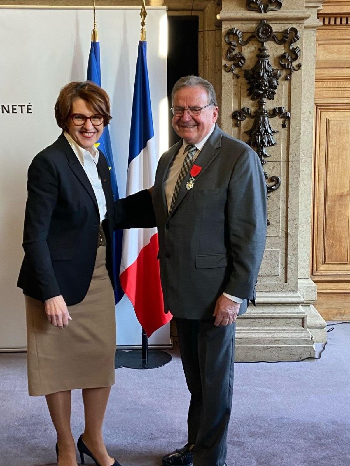 Lit-et-Mixe : Gérard Napias élevé au rang de chevalier de la Légion d’honneur