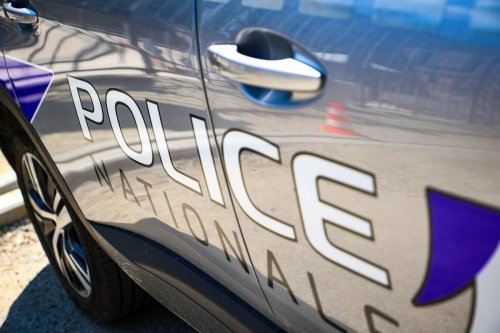 Sept jeunes dans une voiture, un dans le coffre : un violent accident de la route fait trois morts en Seine-et-Marne