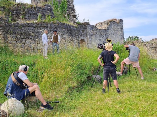 Blanquefort : La Forteresse médiévale, décor d’une émission de la télévision néerlandaise