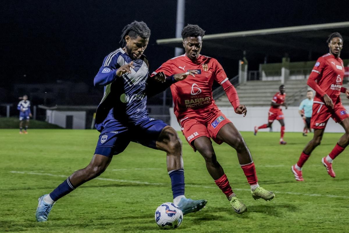 National 2. Les Girondins passent 4es, mais restent à six points du leader