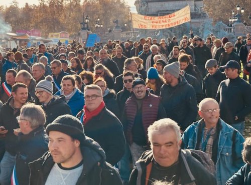 En images. À Bordeaux, la manifestation massive des vignerons