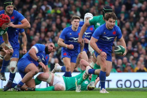 Tournoi des Six-Nations : Antoine Dupont élu meilleur joueur de la compétition pour la troisième fois en quatre ans