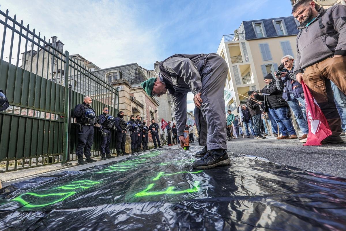 Béarn : « Ça fait trois ans qu’on perd de l’argent : ce n’est pas possible ! »