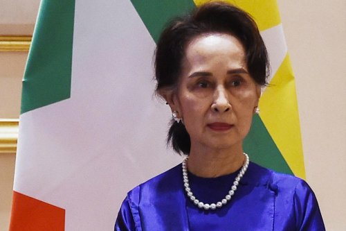 Birmanie : Aung San Suu Kyi sortie de prison, la junte libère 3 300 prisonniers