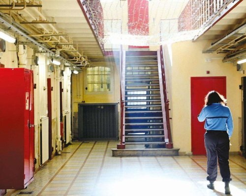 Bayonne : un an de prison ferme pour le détenu qui a incendié sa cellule