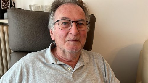 Bouteille de vin découverte dans une église à Bordeaux : un des Compagnons qui l’avait cachée raconte, soixante ans plus tard