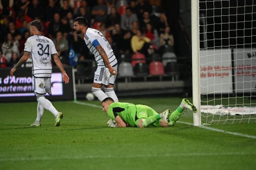Les notes après Guingamp - Girondins (0-0) : Straczek évite le pire, Badji n’y arrive pas