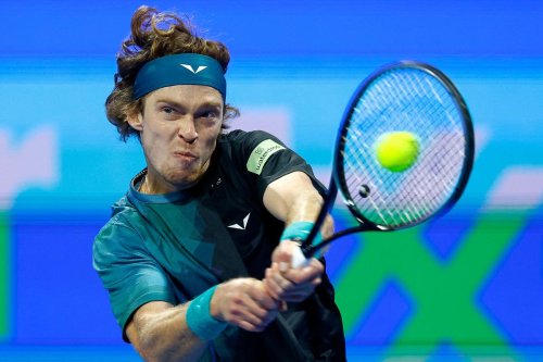 Tennis : Arthur Cazaux logiquement battu par Rublev au deuxième tour de l’ATP de Dubaï