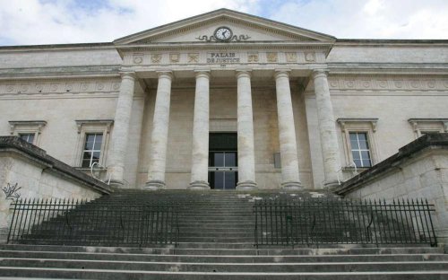 Tribunal d’Angoulême : cinq ans de prison pour les serials cambrioleurs albanais