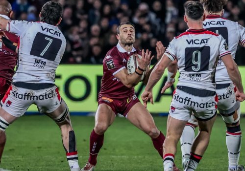 Union Bordeaux-Bègles. « L’impression d’être l’ULM au milieu de la patrouille de France », s’amuse Nans Ducuing