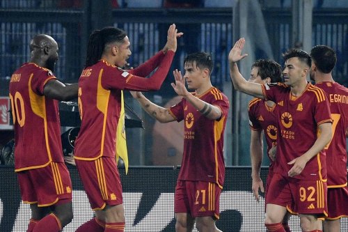 Ligue Europa : l’AS Rome écœure l’AC Milan, Liverpool éliminé malgré sa victoire… les résultats des quarts de finale