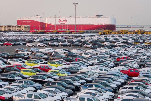 Voitures électriques : les ventes vont continuer à croître fortement, prévoit l’Agence internationale de l’énergie