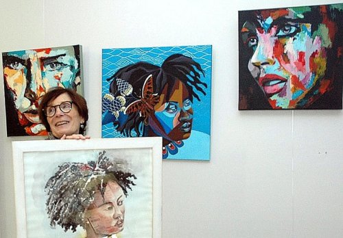 Magescq : Jacquie Collet expose ses portraits à la médiathèque