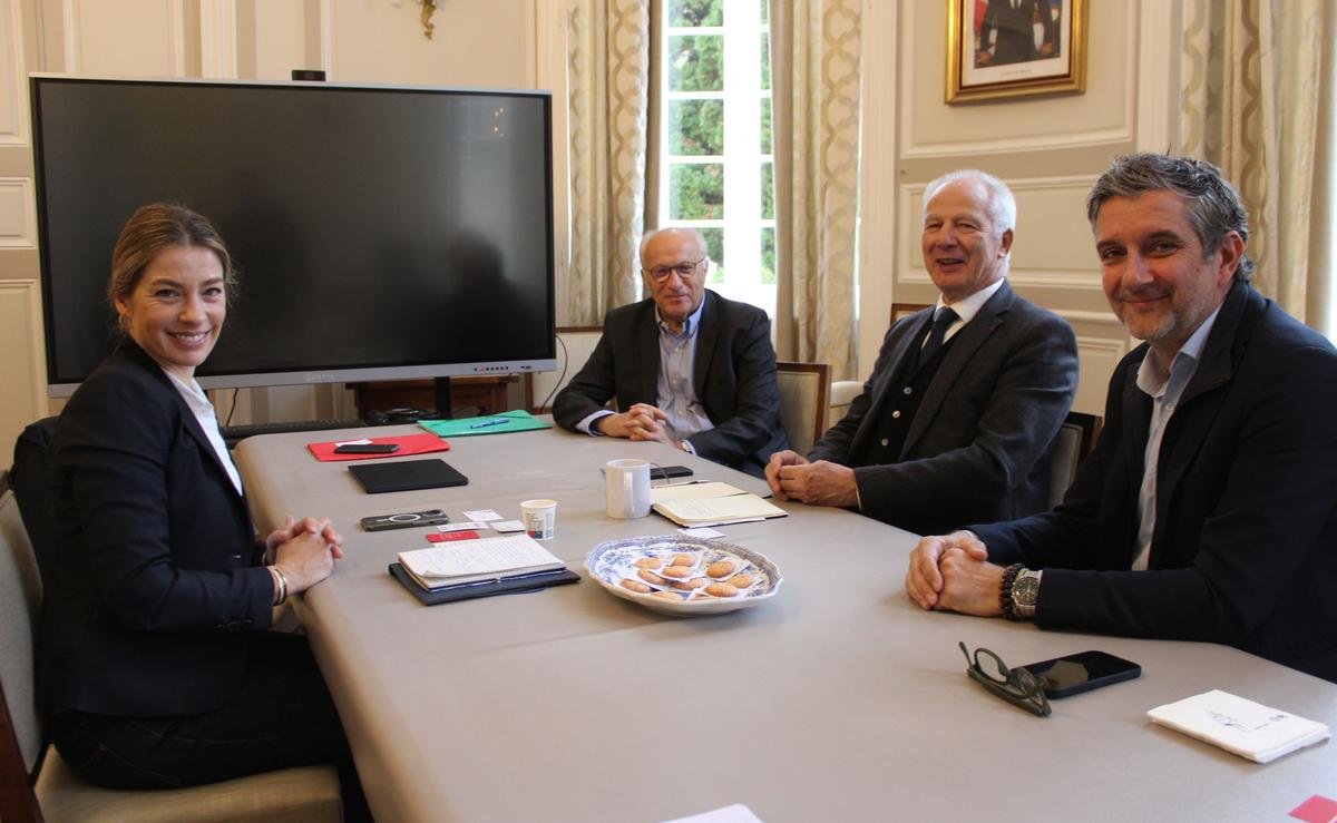 Viticulture en Gironde : l’eurodéputée Céline Imart à la rencontre des appellations