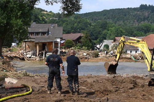 Inondations : le bilan s’alourdit à 156 morts en Allemagne, 183 en Europe