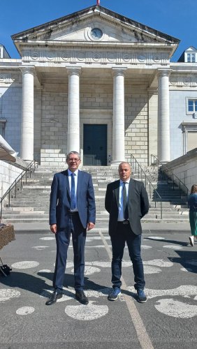 Législatives dans les Pyrénées-Atlantiques : le RN François Verrière se voit bien faire tomber Josy Poueyto sur la première circonscription