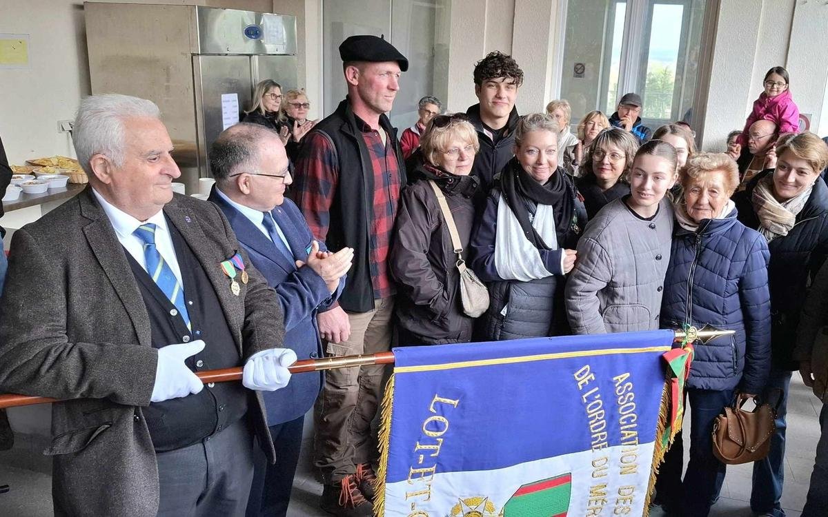 Castillonnès : la présidente du Comice Agricole médaillée pour son engagement