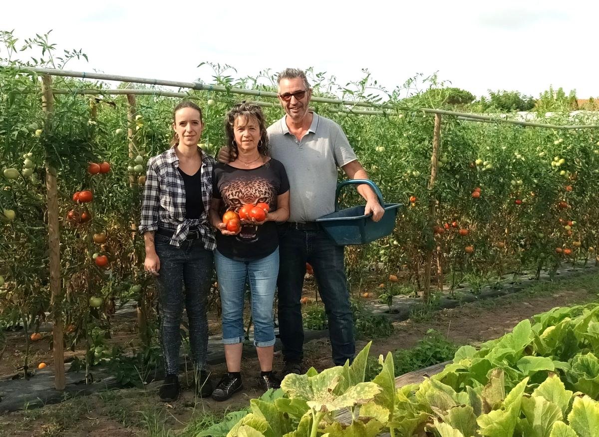« Nous espérons trouver quelqu’un pour continuer » : les gérants de la jardinerie de Castillon passent la main