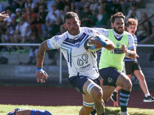 Rugby régional : Saint-Jean-d’Angély en tête de l’ovalomètre maritime