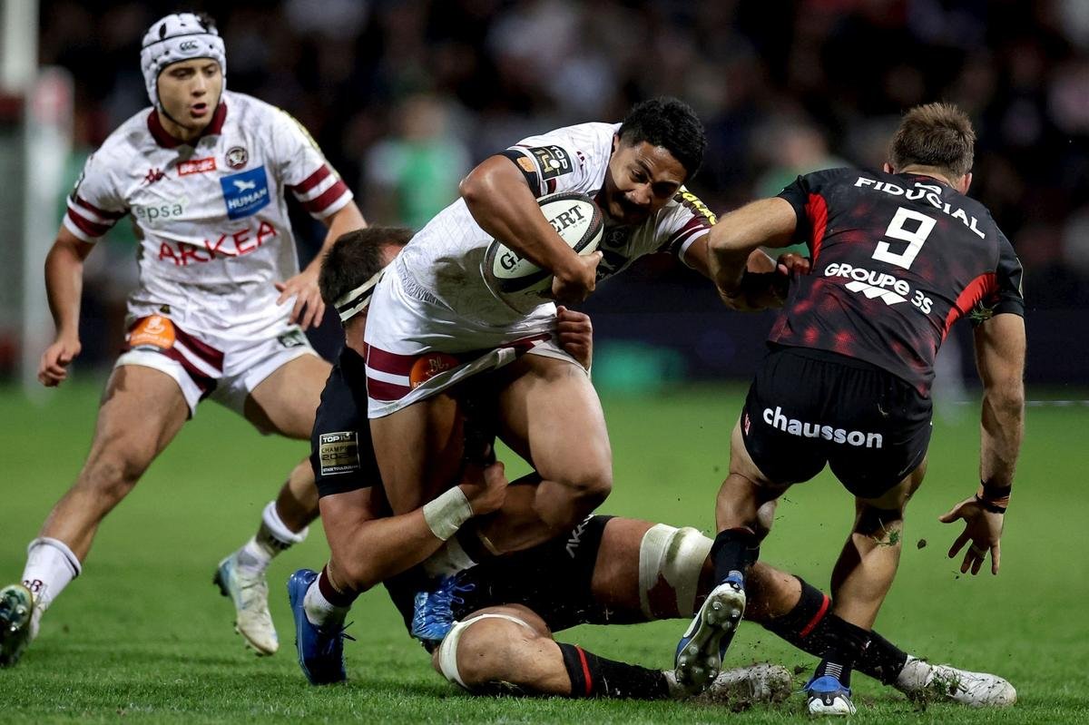 Union Bordeaux-Bègles (UBB) : Moefana au repos face à Toulouse, Bielle-Biarrey incertain