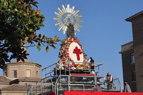 Tourisme en Espagne : la vierge du Pilar fait converger le monde hispanique à Saragosse